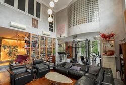Hillview Villas (D23), Semi-Detached #477006771
